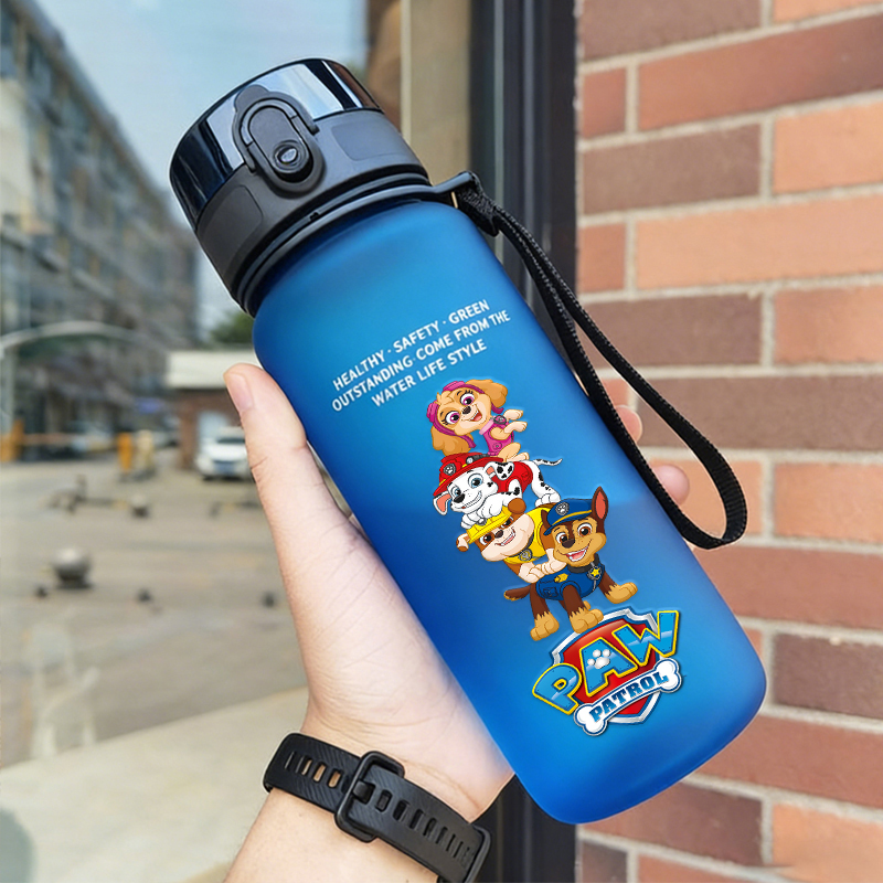 Botella de agua para niños de  - Kids Outdoor Yoga reseña y precio