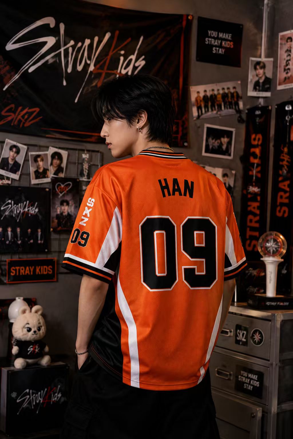 Camiseta de fan SKZ Stray Kids - Outdoor Kids In An Inside World reseña y precio